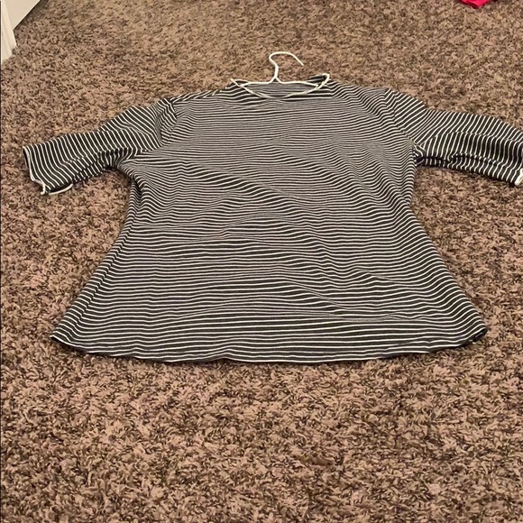 vintage retro style Short Sleeve Mock Neck Top - Picture 4 of 5